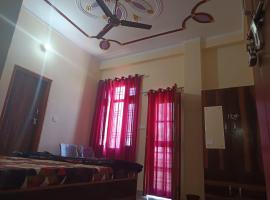 Sharma Restaurant And Hotel, ξενοδοχείο σε Bilaspur