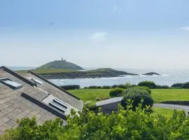 Salty Dog Restaurant, Pub & Guesthouse