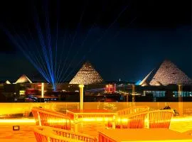 Golden Pyramids Temple View Inn