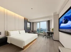 Atour Hotel Taiyuan Red Lantern Stadium Wangfujing Jinyangli