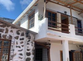 Black&White Brüäder, hotell sihtkohas Puerto Ayora