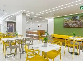 Victor Hotel