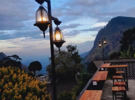 Nature mount hostel ella, hotel v destinaci Ella