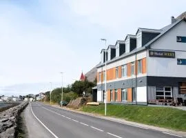 Hotel West