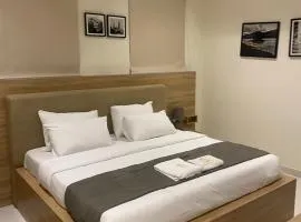 Adar Hotel