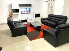 Villa Cosy Meublée Et Climatisée Cocody Riviera, hotel em Abidjan