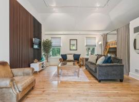 Niagara on the Lake Walkable Old Town Retreat, hotell i Niagara-on-the-Lake