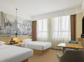 City Comfort Inn Wuhan Optics Valley OuYada Yangjiawan Metro Station