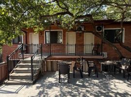 Emis Hotel, hotel v destinaci Tbilisi City