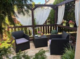 Mandi apartman, ξενοδοχείο σε Veresegyhaz