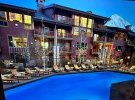 Sunrise Lodge Resort
