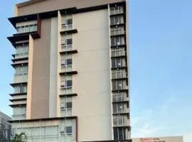 District 21 Hotel