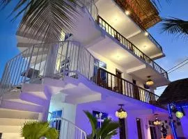 Zanz bay Hotel