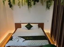 Thiên Nhiên Hotel