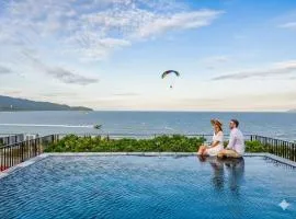 JBAY Beachfront Boutique Hotel
