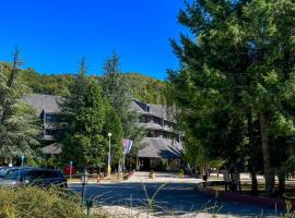 Hotel Junior, ξενοδοχείο στο Κοπαόνικ