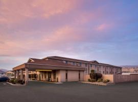 Quality Inn Wenatchee-Leavenworth、ウェナチーのホテル