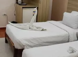 S S Luxor Hotel