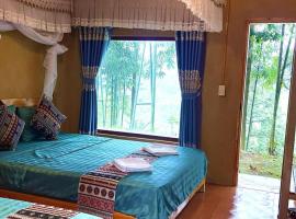 Valor Ha Giang Hostel - Motorbike Tour, hotel in Kon Rung (1)