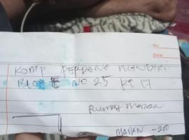 HOTEL MELAYu, hotel in Benuaanyar