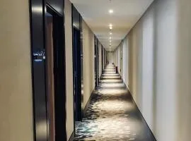 Shell Hotel Shandong Jinan Daming Lake