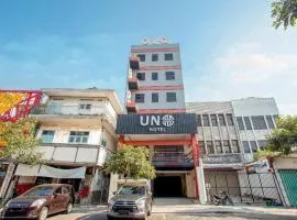 Hotel O Genteng Near Genteng Market Formerly Uno Hotel