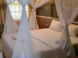 Trotters Hotel, hotel v destinaci Gitura