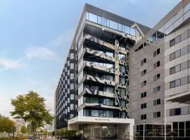 Haven Hotel Rotterdam, Curio Collection by Hilton