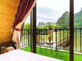 Hoang Minh Mountainside Villa、ニンビンのホテル