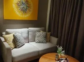 Novotel Residence Hotel Manila by Jolly Luxe Suites at Acqua