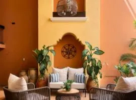 HOTEL COLLI