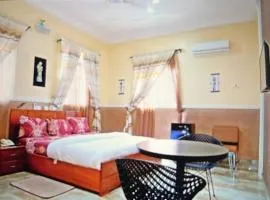 5 Star Villa Hotel