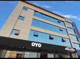 Hotel Dhruvas residency