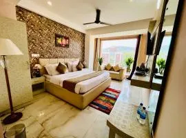 Hotel Golden Temple View by la Casa with Swimming Pool