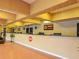 OYO 90559 Ummul Motel C Mart