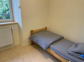 Centre PEP15 Saint Urcize, ξενοδοχείο σε Saint-Urcize