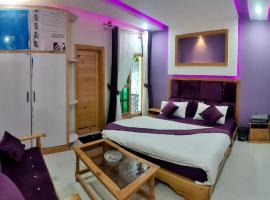 Serenity Springs Resorts, hotel v destinaci Muzaffarabad