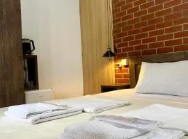 Vernisa hotel
