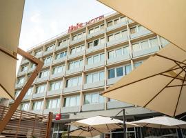 Ibis Alès Centre Ville, hotel di Alès