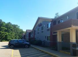 Red Roof Inn Queensbury, hotel in Queensbury