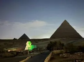 Pyramids live View hotel