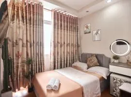 H2T Hotel Center BuiVien