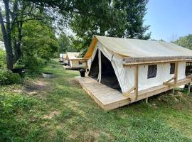 Breathtaking Family Friendly Tented Cabin in Logan, Ohio, hotell Loganis