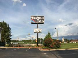 A picture of the hotel: Woodstream Inn
