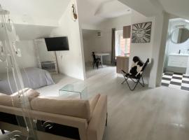 Sacha, ξενοδοχείο σε Luxeuil-les-Bains