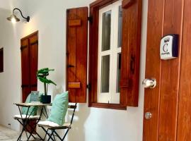 The Mansion By Penelope, hotel en Omodos