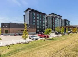 Sandman Signature Dallas Las Colinas Hotel & Suites