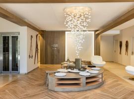 Mercure Ax Les Thermes, hotel v destinaci Ax-les-Thermes