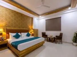 HOTEL Corporate Suite Near Delhi Terminal 3 With - Free Airport Pickup