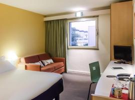 Hotel ibis Porto Sao Joao, hotel em Porto